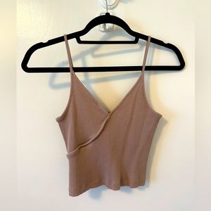 Urban outfitters mauve crop top size M